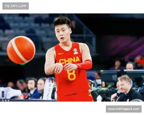 赵睿腰部缠绷带坚持作战，关键罚球逼平澳大利亚