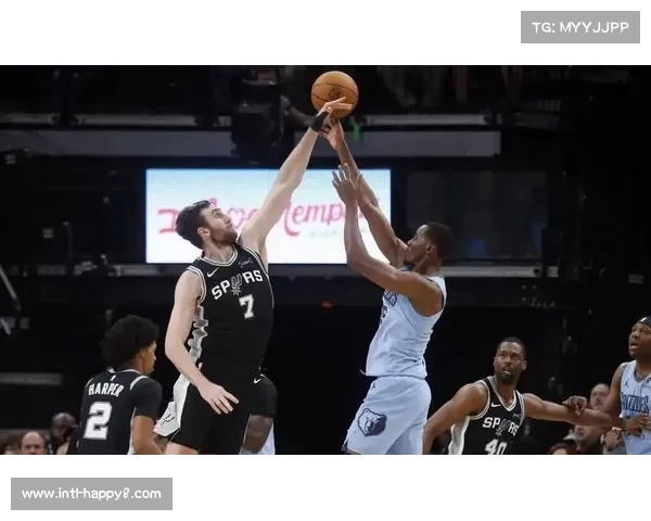 马刺灰熊加时决胜,文班亚马关键封盖无效 马刺灰熊加时决胜,文班亚马关键封盖无效